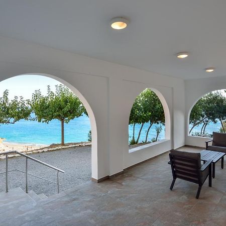 Ilingas Mare Aparthotel Hora Sfakion Exterior photo