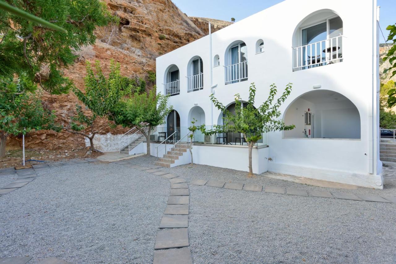 Ilingas Mare Aparthotel Hora Sfakion Exterior photo